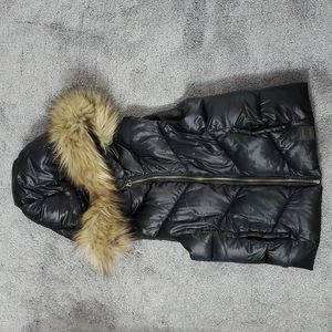 GAP Fur Collar Puffy Vest